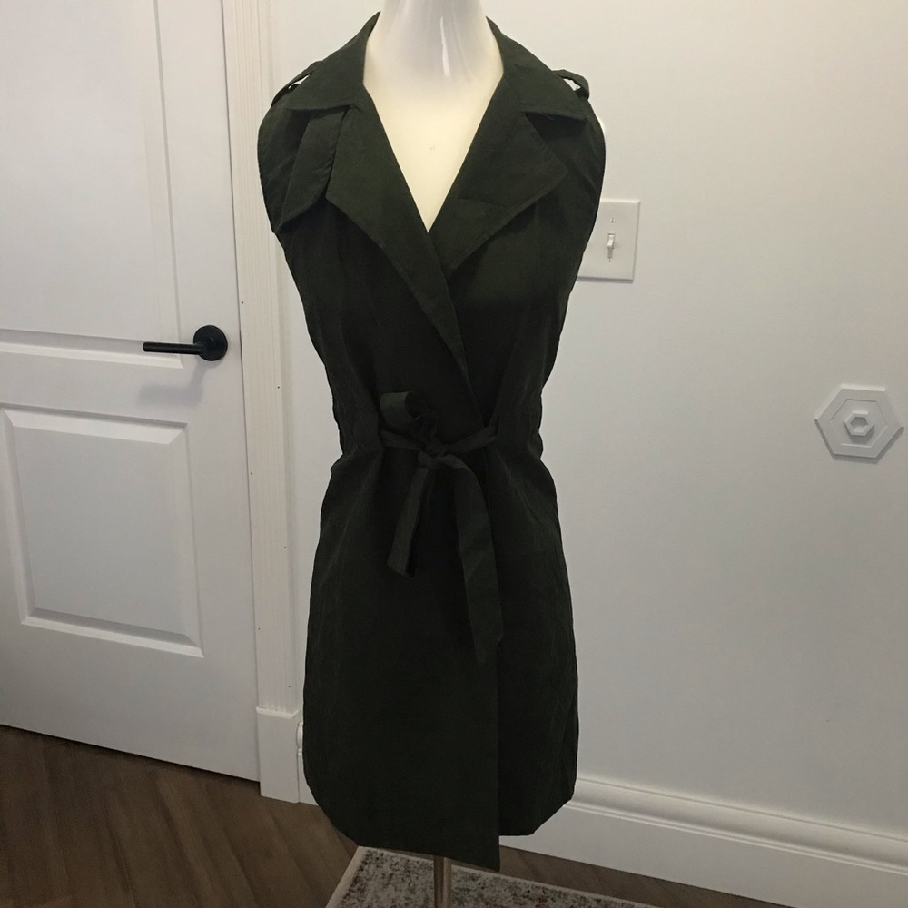🌸 Tie Trench Vest